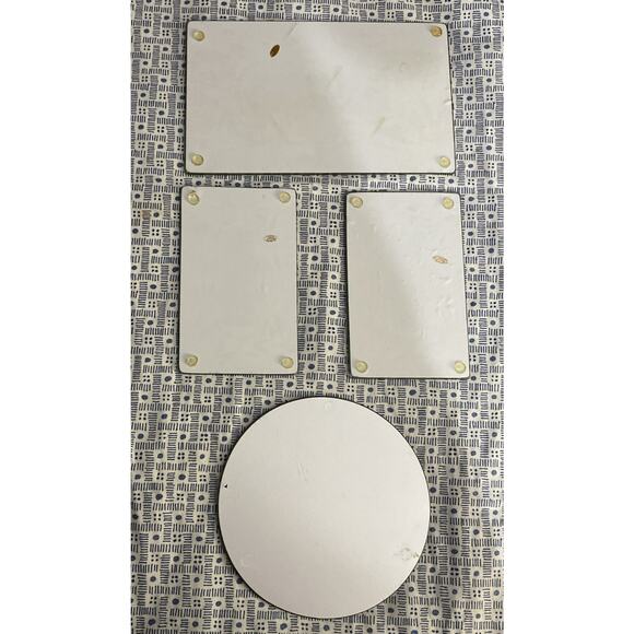 Temptations Old World Green Yellow Glass Trivets Set of 4 - Picture 3 of 3